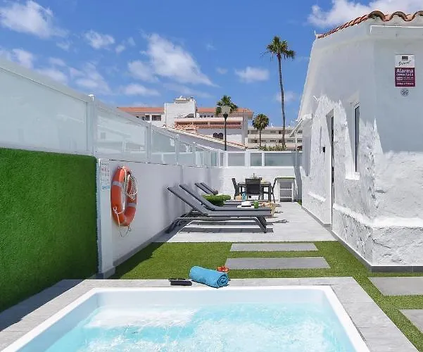 Macaronesia By Villagrancanaria بلايا ديل إنغلز