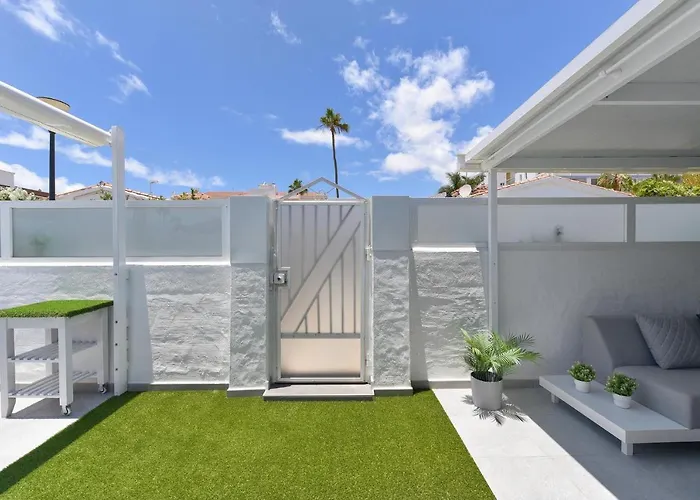 Macaronesia By Villagrancanaria * פלאייה דל אינגלז